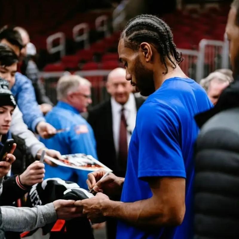 新鹏城vs成都：三外援PK四外援，韦世豪、杨明洋出战