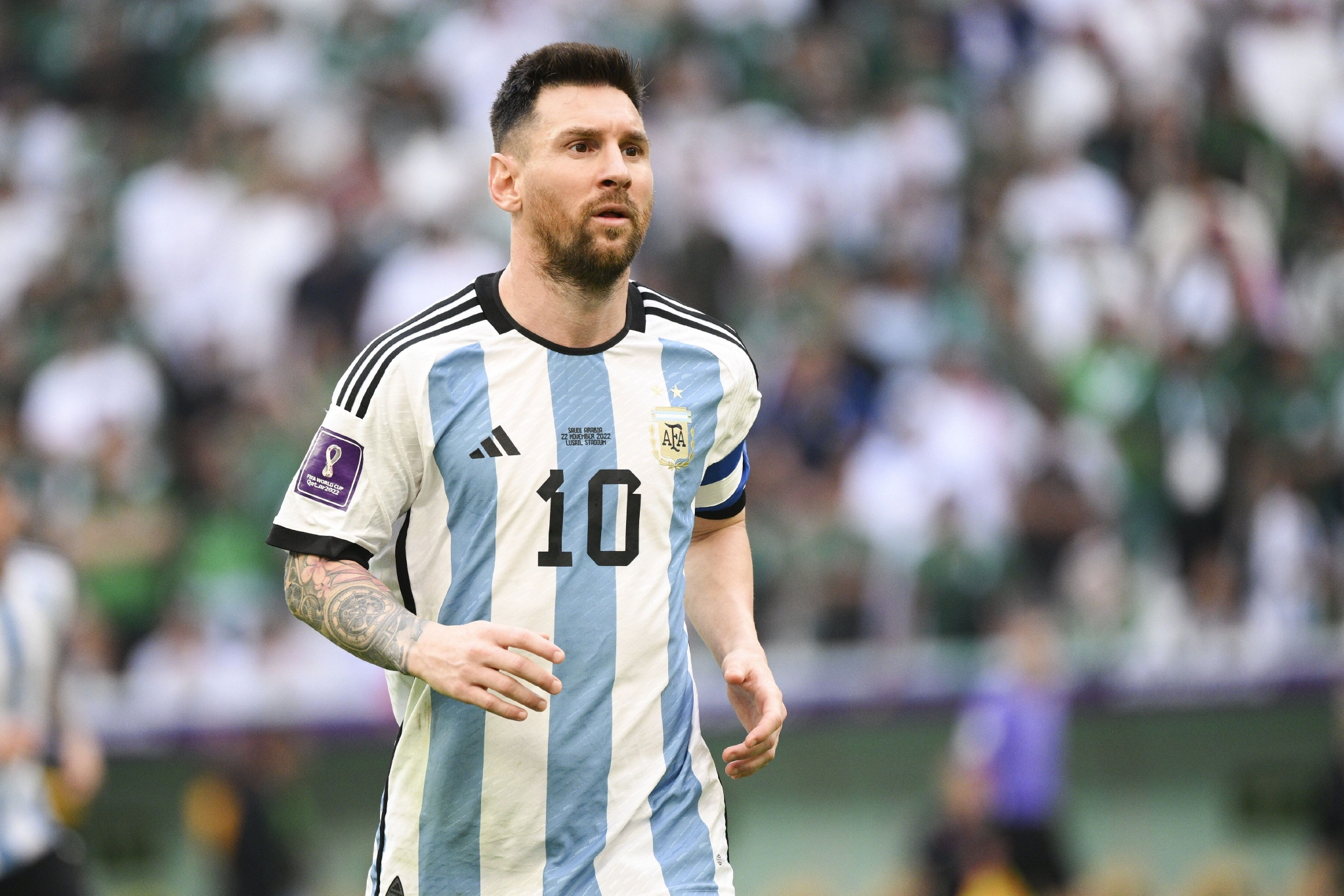 安布罗西尼：卡拉菲奥里难获得稳定首发机会，可能因此离开阿森纳