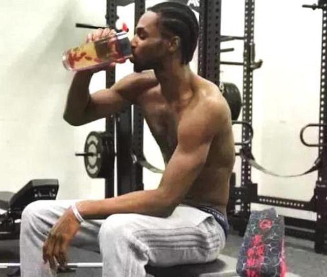 为什么本垒冲撞规则的修改是为了延长顶级捕手的职业生命