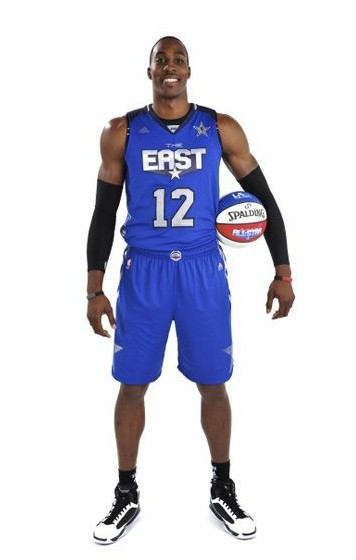 克尼佩尔超高难度后仰三分命中，黄蜂&猛龙进入加时赛！