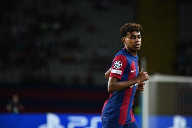 迪拜女子网球赛｜ 斯瓦泰克闯8强 陶森爆冷淘汰萨巴伦卡