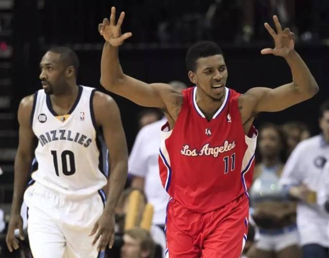 主场惨败30分太阳附加赛席位不稳，仅凭交手优势暂列西部第十