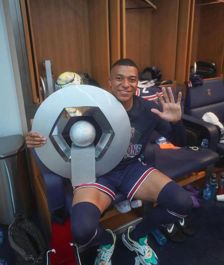 美国迈阿密网球公开赛 香港球手黄泽林淘汰13号种子晋级第三圈