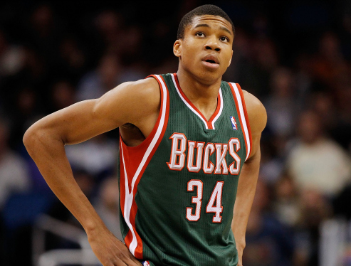 许尔策勒：单防哈兰德是防不住的，我们得依靠整体