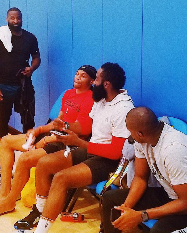 [羽毛球]厦门银行队夺得羽超总决赛冠军